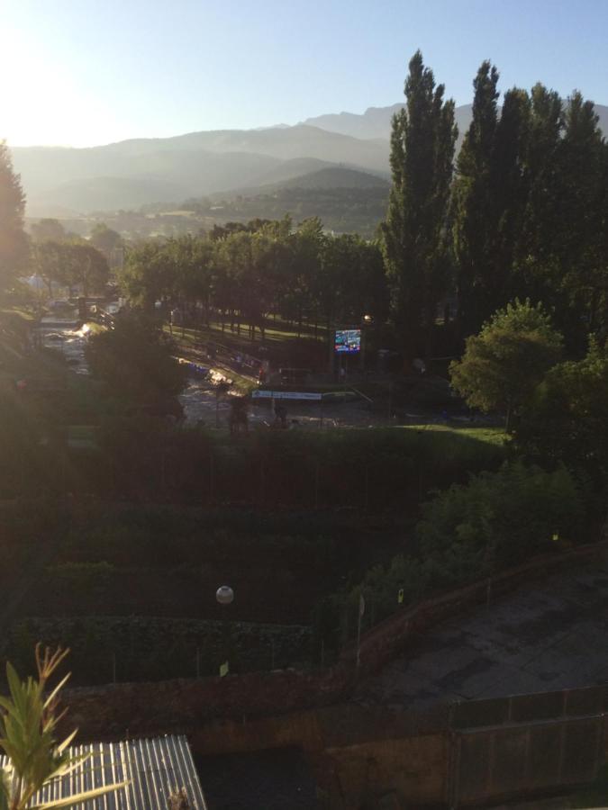 Casa Catharina Bed and Breakfast La Seu d'Urgell Buitenkant foto